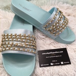 Woman’s Powder Blue slides